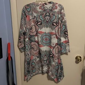 Fashion Geometric XL 3/4 Sleeve Shirt